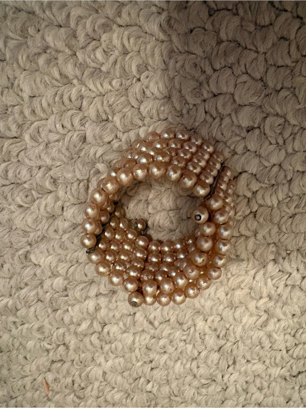 Vintage Multi-Strand Pearl wrap Bracelet - Champagne Pearlescent